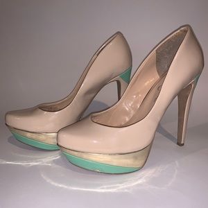 Jessica Simpson High Heels